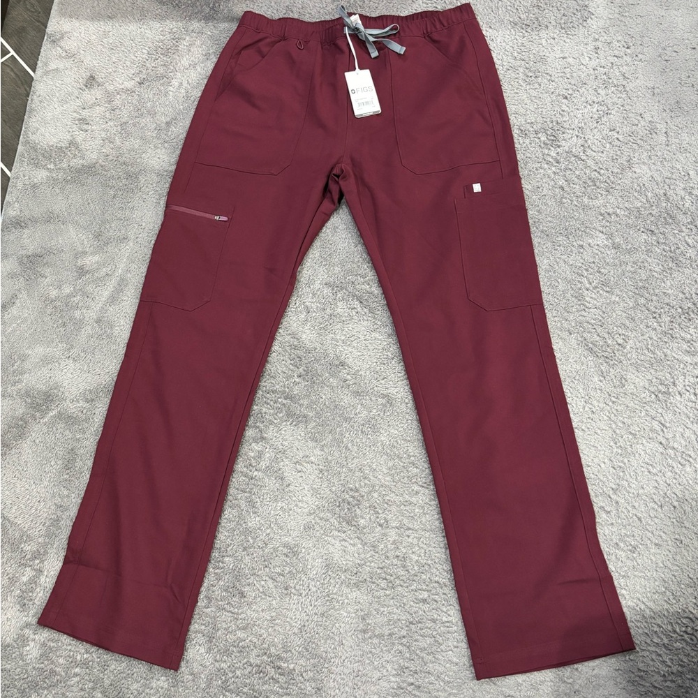 Men’s  Large FIGS Burgundy Scrub Pants NWT